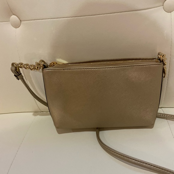 Calvin Klein gold shimmer cross body bag gold accents zipper closure - Picture 5 of 7